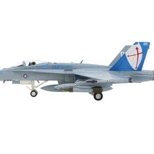 McDonnell Douglas F/A-18C Hornet Aircraft "VMFA-122 Crusaders Iwakuni AB" (2016) United States Marines "Air Power Series" 1/72 Diecast Model by Hobby Master